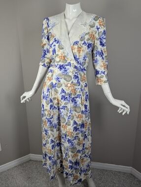 Vintage Karin Stevens Floral Midi Dress Lace Collar Button Front Cottagecore Dre